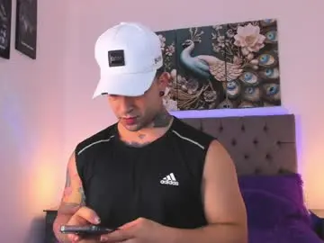 Chaturbate Live Porn of matthew_colee