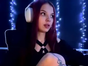Chaturbate Watch Live Sex Cams of roxiepiurkowski