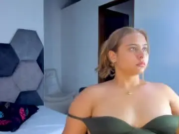 Chaturbate Sex Cam of mikaelastonne