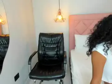 Chaturbate Live Sex Cam of ashley__walker