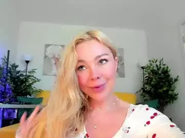 Chaturbate Watch Live Sex Cams of super_peach