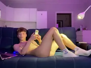 Chaturbate Live Sex of andytwinkkk