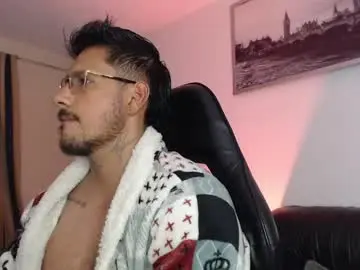 Chaturbate Sex Chat of mr_real_aaron