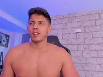 Chaturbate Sex Cam of ashton_coleman_