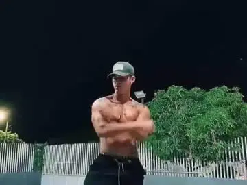 Chaturbate Sex Chat of chris_angel01