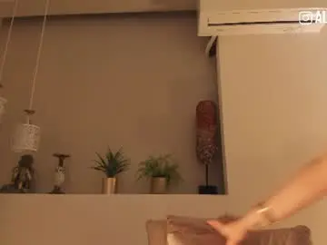 Chaturbate Live Sex Cam of ally_addams