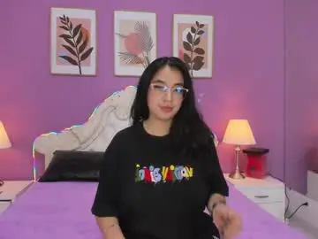 Chaturbate Free Porn Cam of yayaqueen