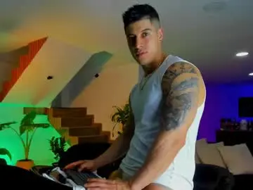 Chaturbate Free Porn Cam of lukas_green1