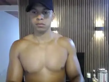 Chaturbate Adult Webcam of marco_striker