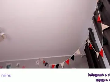 Chaturbate Free Live Porn of vivian_qwerty