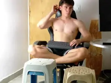 Chaturbate Private Sex Chat of harry_brown2324
