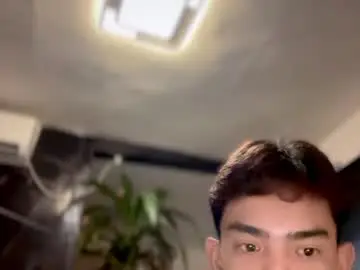 Chaturbate Live Sex of p1noytwink_mier