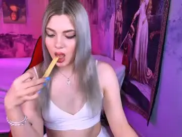 Chaturbate Adult Webcam of hyileyclark