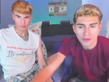 Chaturbate Live Sex of latin_boysxxx_