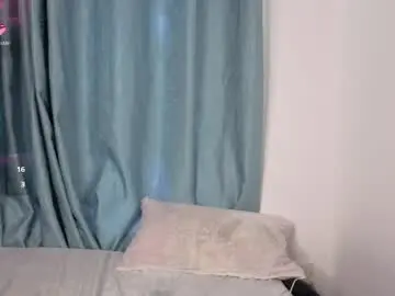 Chaturbate Live Sex Cam of victoria_fallss