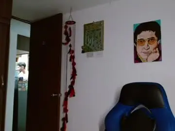 Chaturbate Best live sex cam show of alejo_hot23