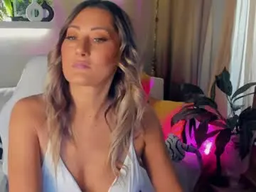Chaturbate Free Live Porn of sarahholly