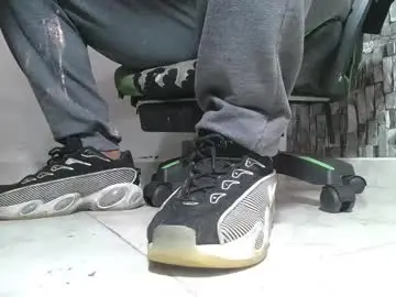 Chaturbate Adult Webcam of srfindomfeet_