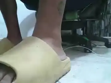 Chaturbate Free Live Porn of srfindomfeet_