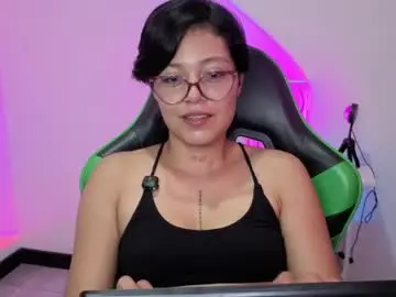 Chaturbate Best live sex cam show of qadeshoficial