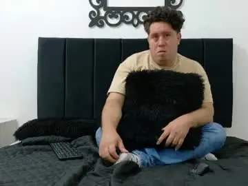 Chaturbate Live Sex of pinkqueen23