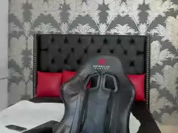 Chaturbate Live Sex of emily_loperaa