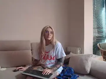 Chaturbate Adult Webcams of tattoobbgirl