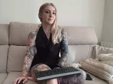Chaturbate Adult Video Chat of tattoobbgirl