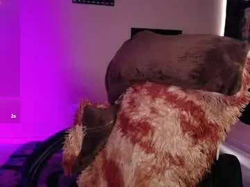 Chaturbate Live Sex Cam of caliope_goddess1