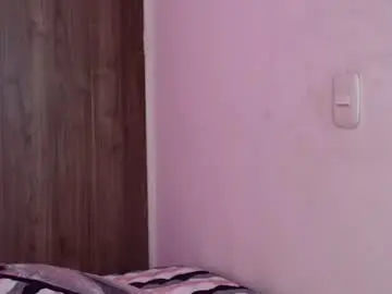 Chaturbate Live Sex Cam of mady_gh