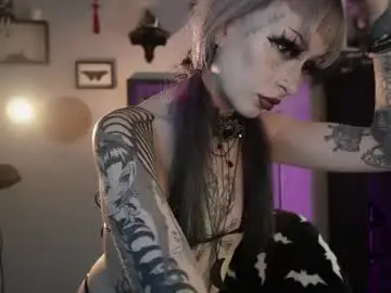 Chaturbate Live Porn of insania_999