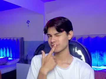Chaturbate Sex Chat of derek_sinn