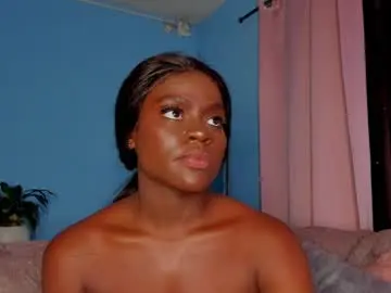 Chaturbate Nude Webcam of isabellabroms21