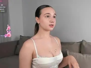 Chaturbate Free Porn Cam of adelexx_zll
