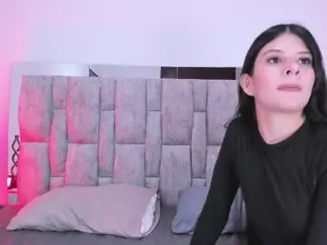 Chaturbate Nude Webcam of zafira_22