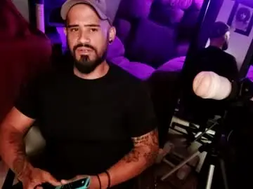 Chaturbate Best live sex cam show of brownboyt