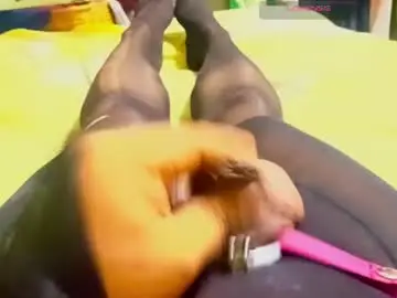 Chaturbate Free Porn Cam of betaofbonnyp