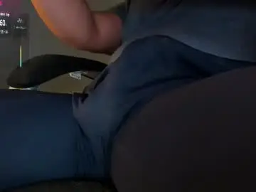Chaturbate Live Sex Cam of bulgeart