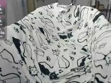 Chaturbate Live Sex Cam of glossybabe_