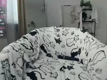 Chaturbate Best live sex cam show of glossybabe_