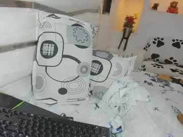 Chaturbate Sex Cam of yinaross
