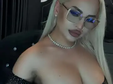 Chaturbate Adult Video Chat of lovelyblondyxxx