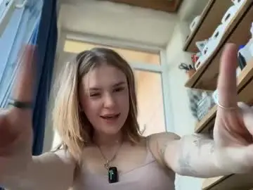 Chaturbate Watch Live Sex Cams of cyberl0ve_