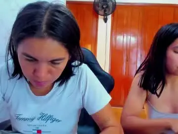 Chaturbate Live Sex of emily_and_soffy