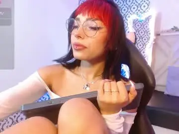Chaturbate Live Sex Cam of issa_tay1