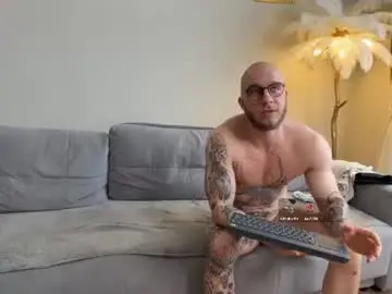 Chaturbate Sex Chat of michaelbradley_for_u