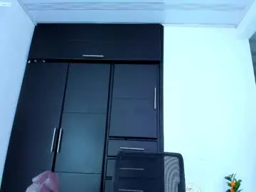 Chaturbate Best live sex cam show of nala_omg2026
