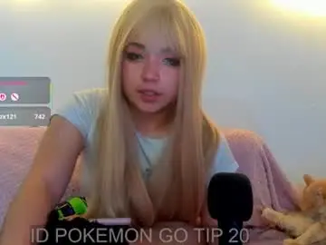 Chaturbate Nude Webcam of meowmelf