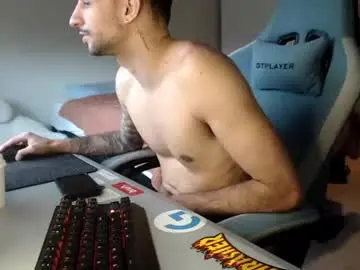 Chaturbate Adult Webcams of papijakey