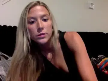 Chaturbate Watch Live Sex Cams of misss_alyssaaa